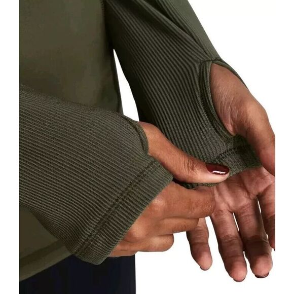 Under Armour 1381749 Women's Sz M Green Coldgear Infrared Funnel Neck Shirt - Picture 12 of 12